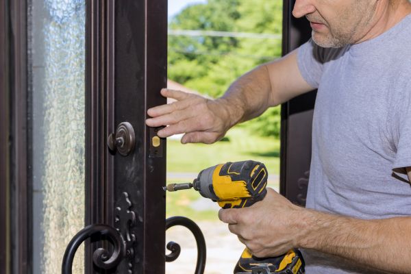 Commercial Lock Service